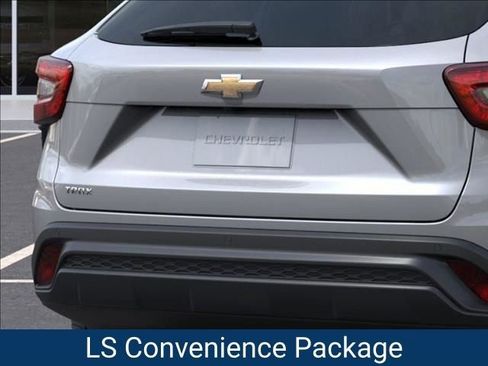 New 2026 Chevrolet Trax LS image 16