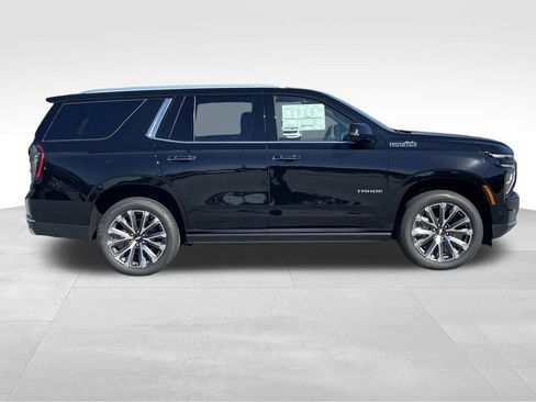 New 2026 Chevrolet Tahoe High Country image 2