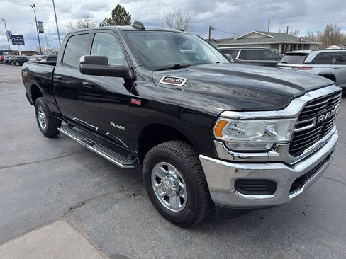 Used 2021 RAM 2500 Big Horn image 4