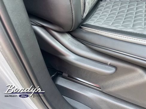 Used 2025 Chevrolet Silverado 2500 Custom w/ Custom Value Package AWD/4WD image 17