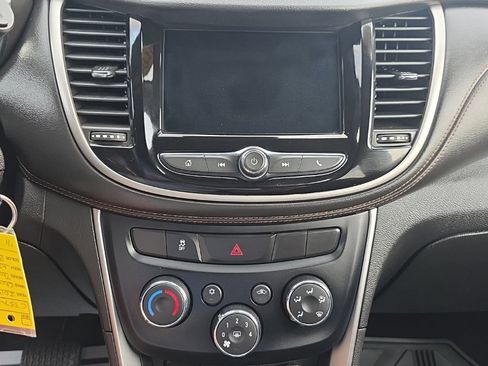 Used 2019 Chevrolet Trax LS w/ Tint and Cruise Package AWD/4WD image 24