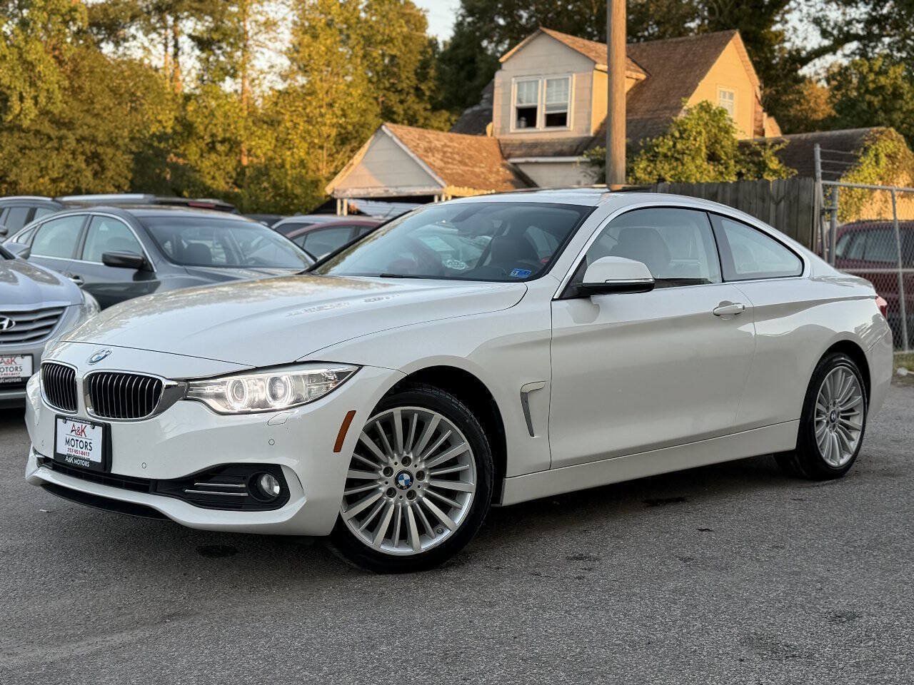 Used 2015 BMW 428i xDrive Coupe AWD/4WD image 2