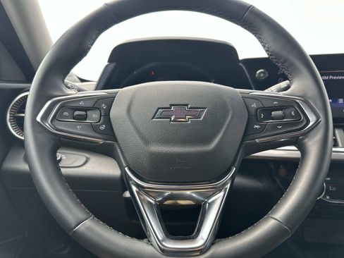 Certified 2025 Chevrolet Trax ACTIV w/ Sunroof Package FWD image 19