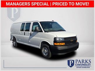 New 2025 Chevrolet Express 2500 Extended w/ Enhanced Convenience Package video 1