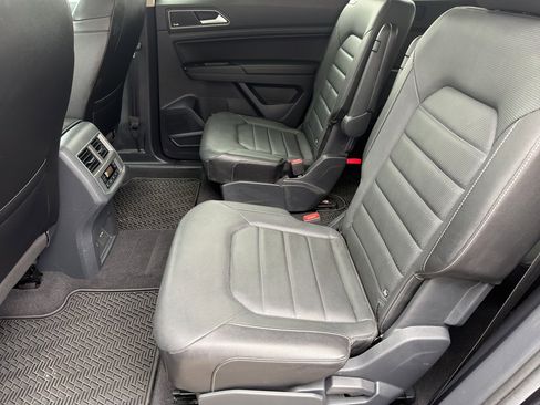 Used 2019 Volkswagen Atlas SEL Premium image 10