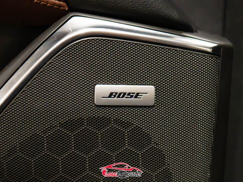 Used 2018 Cadillac Escalade ESV Premium Luxury image 42