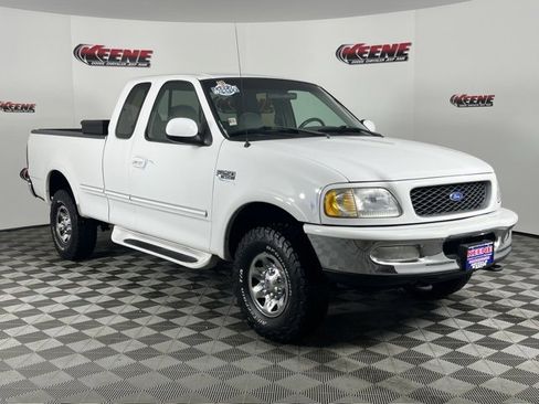 Used 1997 Ford F250 Lariat image 2