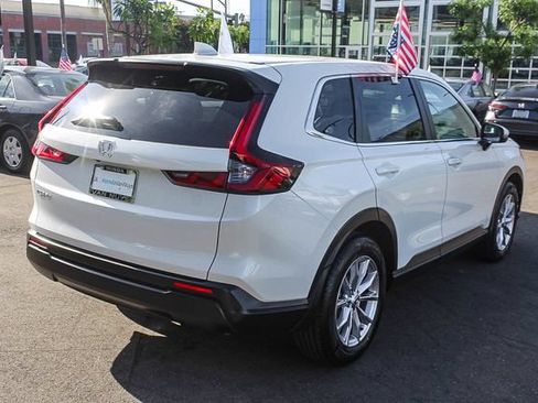 Used 2024 Honda CR-V EX image 5