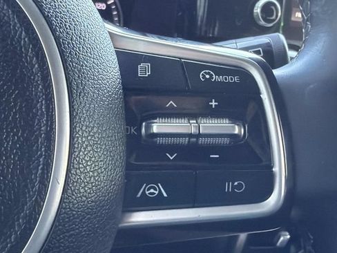 Used 2022 Kia Sorento S FWD image 26