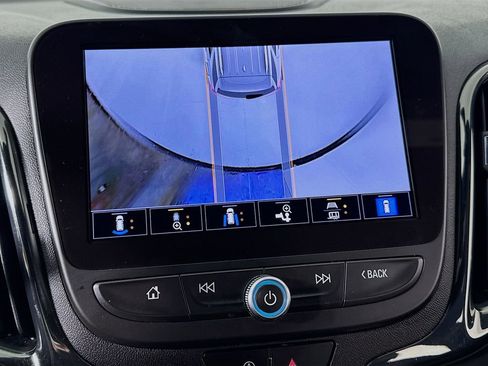 Used 2024 Chevrolet Equinox RS w/ RS Leather Package image 33