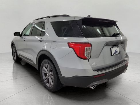 Used 2024 Ford Explorer XLT w/ Equipment Group 202A AWD/4WD image 20