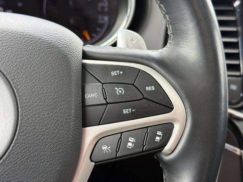 Used 2020 Jeep Grand Cherokee Summit AWD/4WD image 29