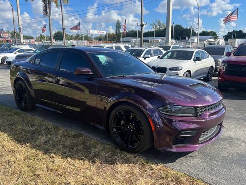 Used 2022 Dodge Charger SRT Hellcat w/ Harman/Kardon Audio Group image 3