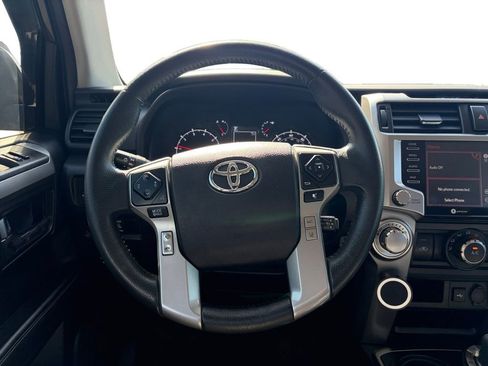 Used 2020 Toyota 4Runner SR5 AWD/4WD image 13