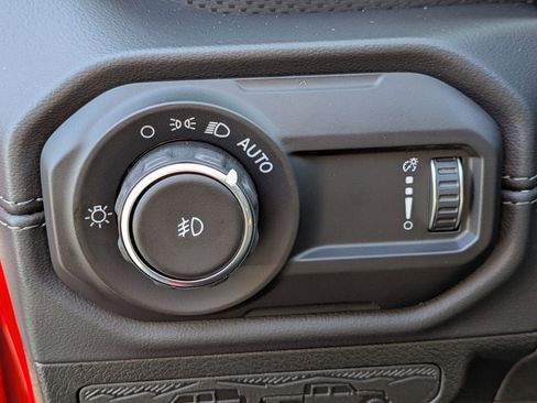 New 2026 Jeep Wrangler Unlimited Rubicon w/ Steel Bumper Group image 14