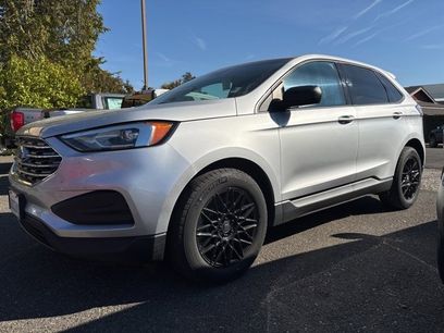 Used 2019 Ford Edge SE