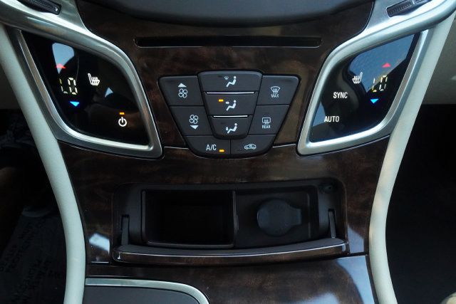 Used 2014 Buick LaCrosse Leather FWD image 18