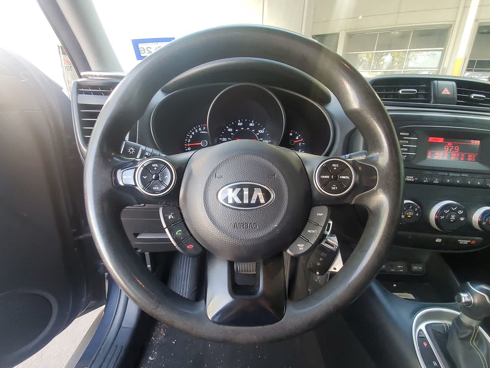 Used 2015 Kia Soul + FWD image 14