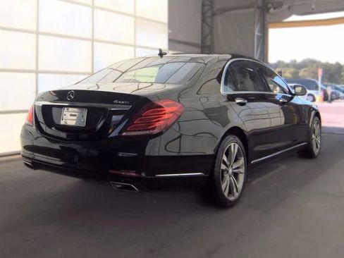 Used 2014 Mercedes-Benz S 550 Sedan image 2