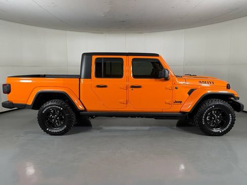 New 2026 Jeep Gladiator Mojave AWD/4WD image 9