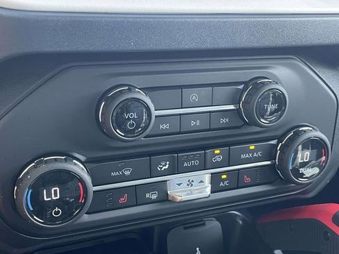 New 2026 Ford Bronco Heritage Edition AWD/4WD image 19