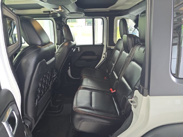 Used 2019 Jeep Wrangler Unlimited Rubicon AWD/4WD image 10