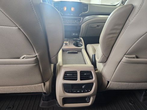 Used 2021 Honda Pilot EX-L image 22