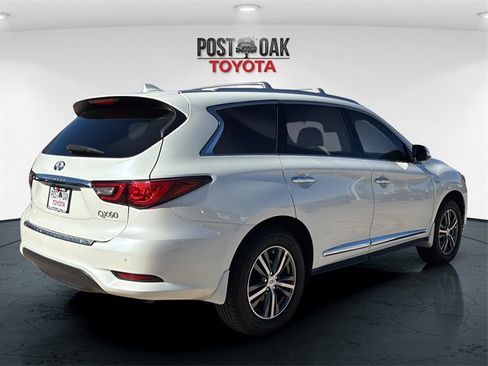 Used 2019 INFINITI QX60 Luxe w/ Essential Package image 7