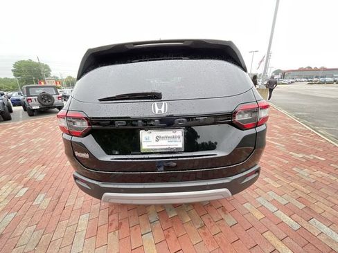 Certified 2025 Honda Pilot EX-L image 30