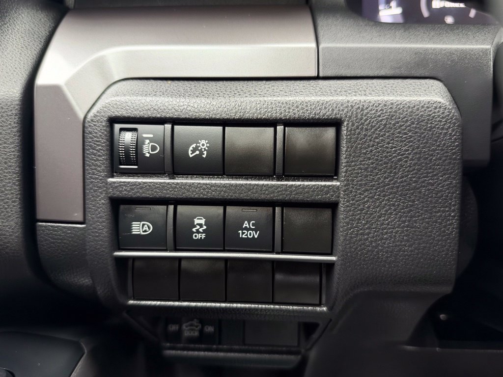 Used 2026 Toyota Tacoma TRD Sport w/ TRD Sport Upgrade Package RWD image 31