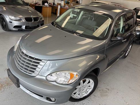 Used 2010 Chrysler PT Cruiser w/ Convenience Group image 6