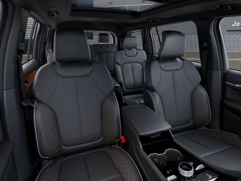 New 2026 Jeep Grand Cherokee L Summit AWD/4WD image 16