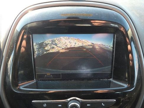 Used 2020 Chevrolet Spark LT image 28