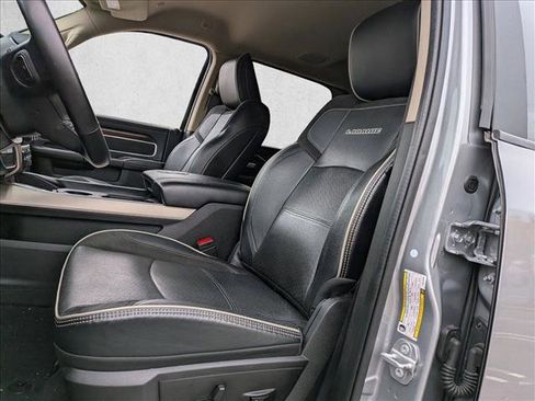 Used 2022 RAM 3500 Laramie image 15