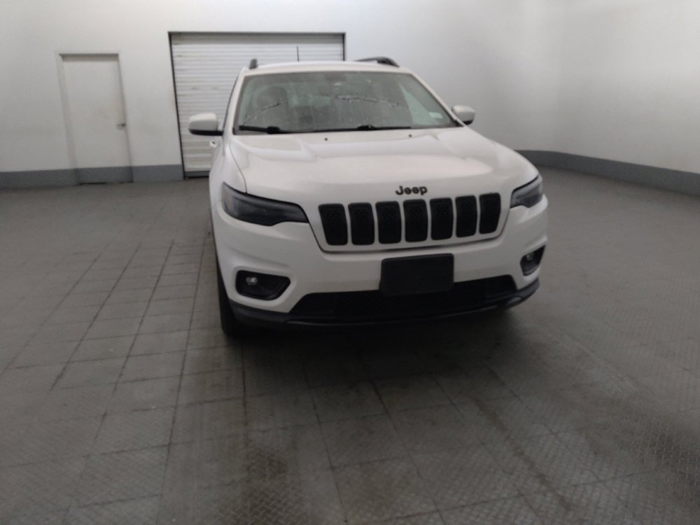 Used 2019 Jeep Cherokee Latitude Plus AWD/4WD image 14
