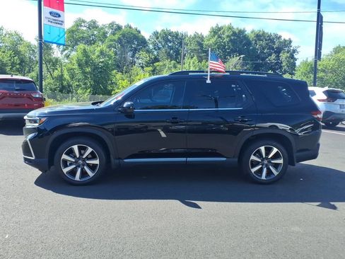 Used 2025 Honda Pilot Touring image 22