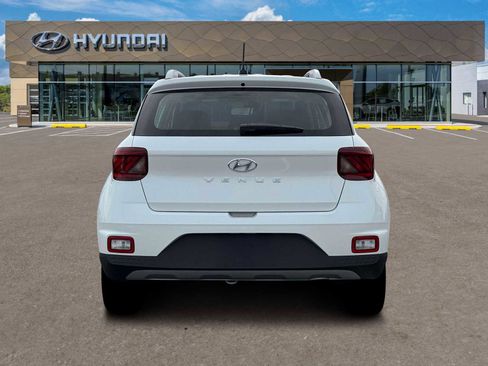 New 2026 Hyundai Venue SEL image 6