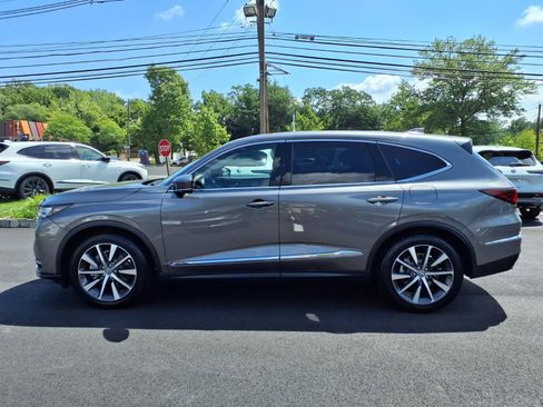 Certified 2026 Acura MDX SH-AWD w/ Technology Package image 4