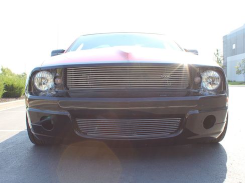 Used 2006 Ford Mustang GT RWD image 23