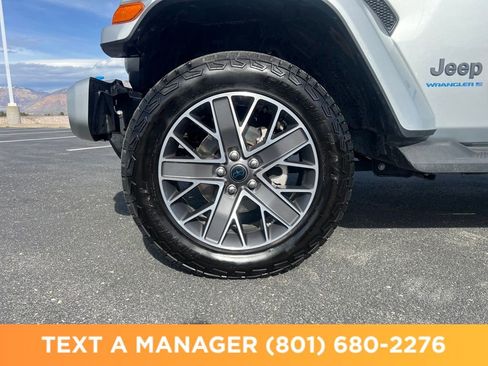 Used 2024 Jeep Wrangler High Altitude AWD/4WD image 25