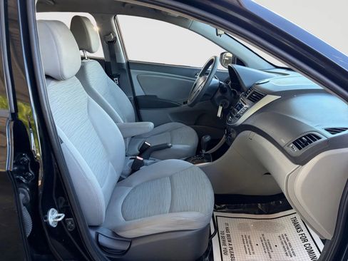 Used 2016 Hyundai Accent SE FWD image 20