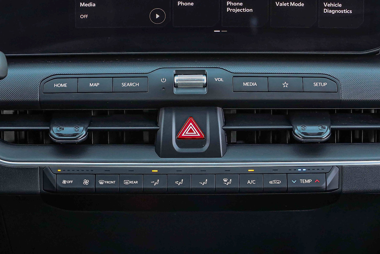 Certified 2025 Kia K4 FWD image 12