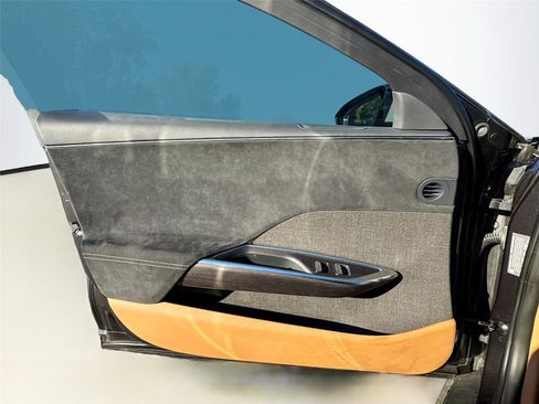 Used 2023 Lucid Air Grand Touring image 6