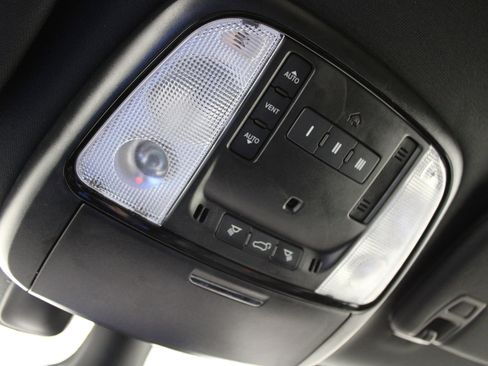 Used 2023 Dodge Durango GT RWD image 19