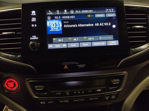 Used 2019 Honda Pilot EX image 25