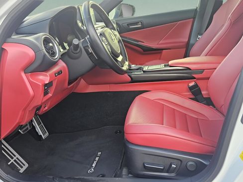 Used 2022 Lexus IS 350 F Sport w/ Accessory Package image 10