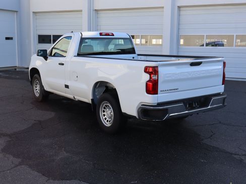 Used 2026 Chevrolet Silverado 1500 W/T RWD image 8