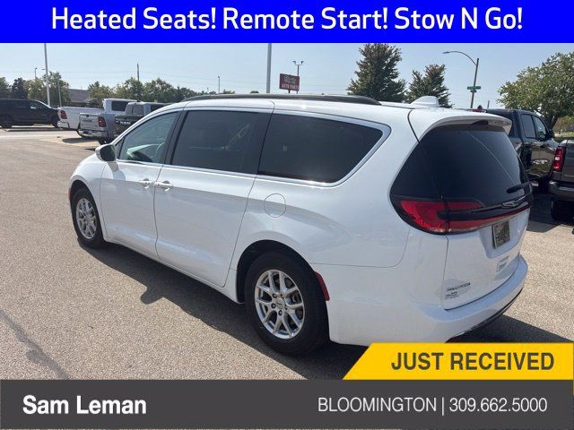 Used 2022 Chrysler Pacifica Touring-L FWD image 5
