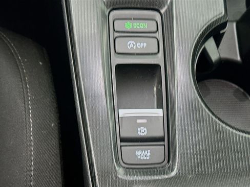 Used 2022 Honda Civic EX image 25
