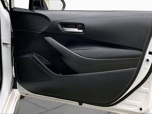 Used 2026 Toyota Corolla SE FWD image 26